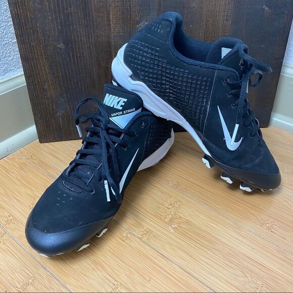 Nike Vapor Strike Cleats - Size 9 - Picture 2 of 8